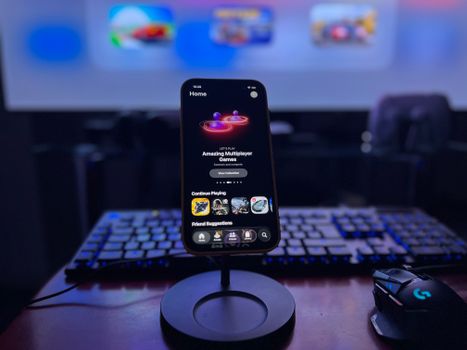 Slotqu88 Showdown: Choosing Between Mobile and Desktop Gaming